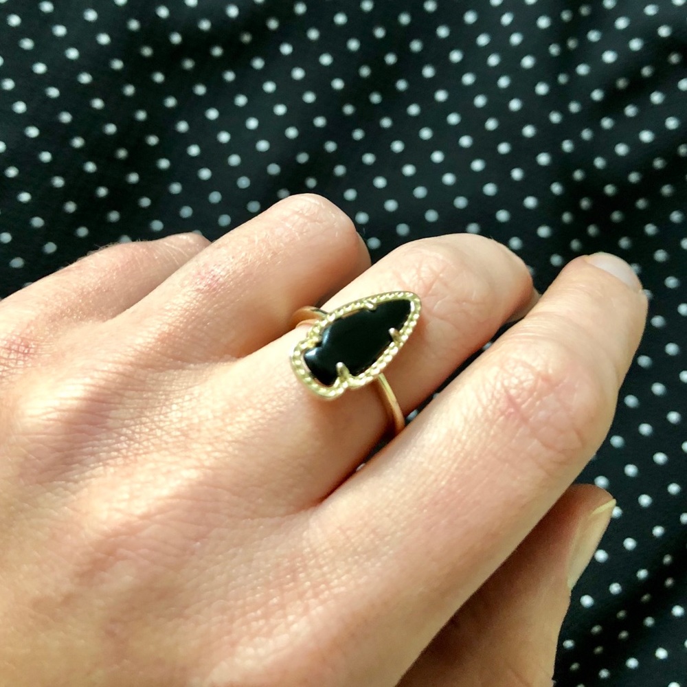 Kendra Scott Classic Skylen Arrowhead Ring